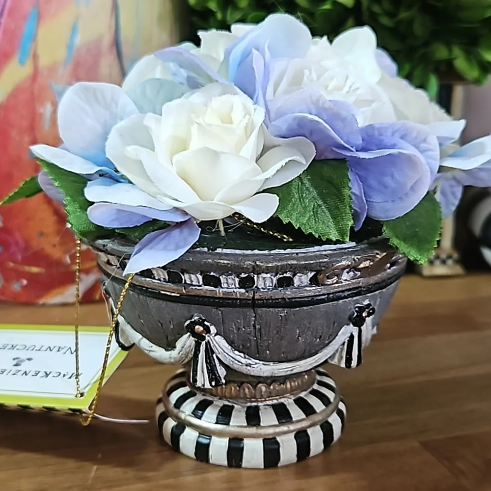 MKC Mini Floral Arrangement, NWT!